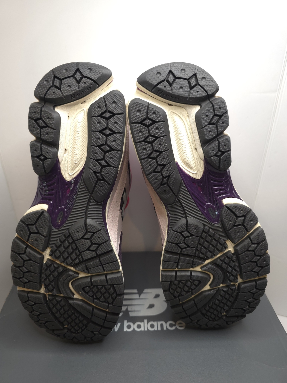 New Balance 2002R - Twilight Haze / Passion Fruit / Drago Size 7.5M/9W - Picture 5 of 7